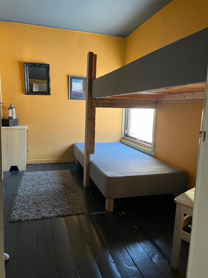 Storjord Farmstay Ranchhouse Kvaloya ภายนอก รูปภาพ