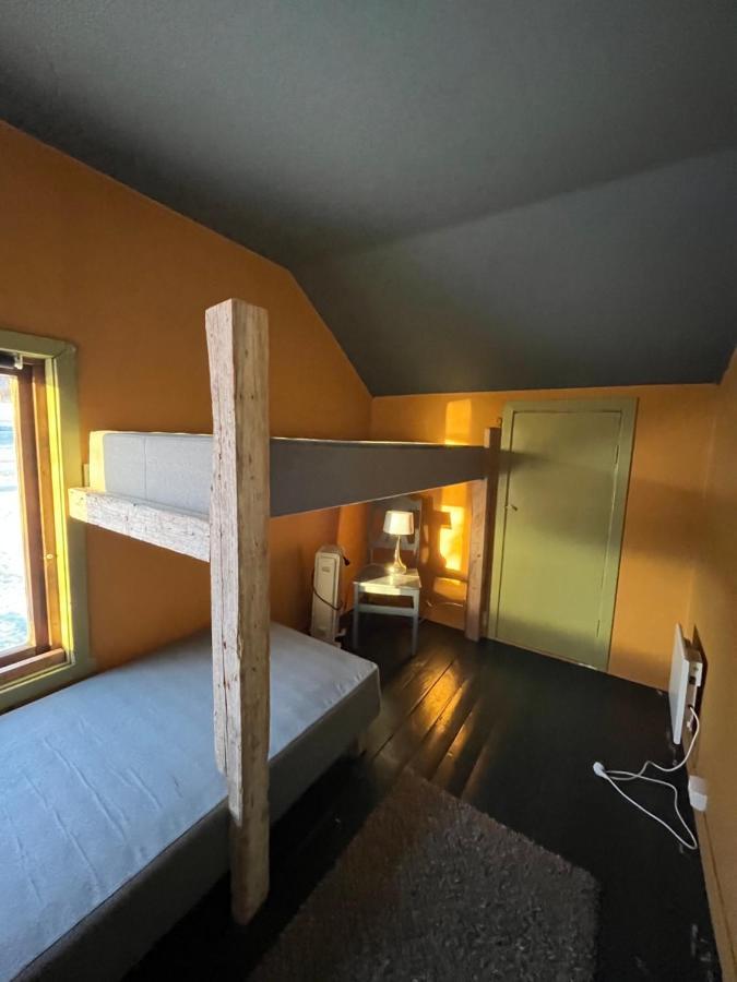 Storjord Farmstay Ranchhouse Kvaloya ภายนอก รูปภาพ
